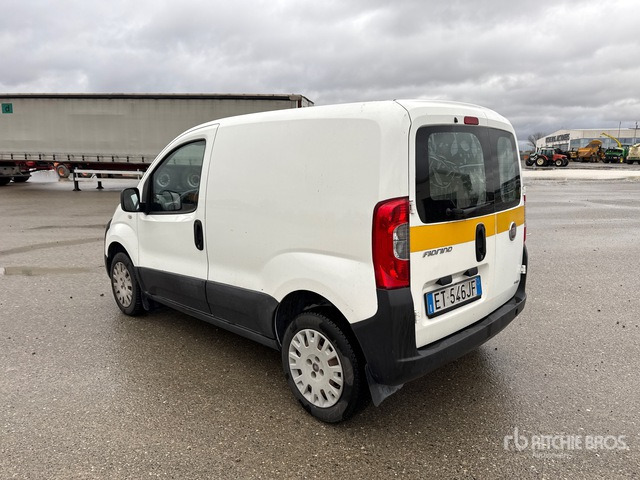2013 Fiat Fiorino Van Truck - Camión caja cerrada: foto 2 2013 Fiat Fiorino Van Truck - Camión caja cerrada: foto 2