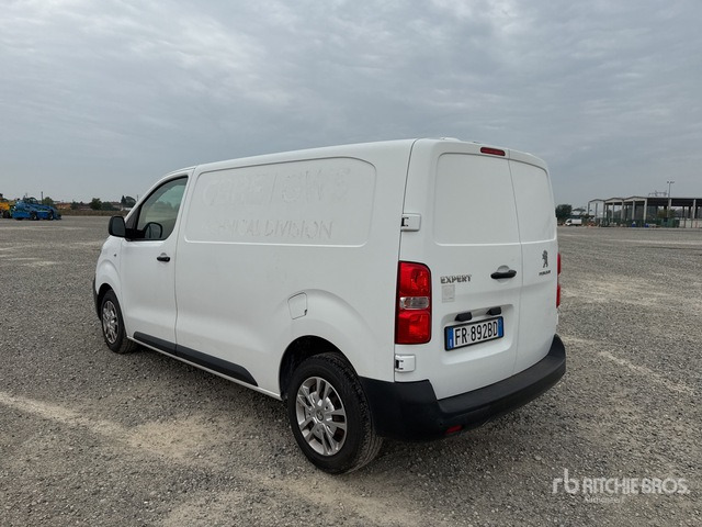 2018 Peugeot Expert Autocarro furgonato - Furgoneta pequeña: foto 4 2018 Peugeot Expert Autocarro furgonato - Furgoneta pequeña: foto 4