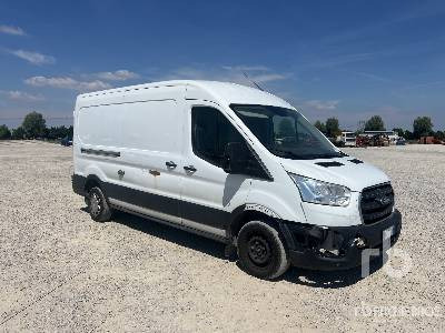 FORD TRANSIT - Camión caja cerrada: foto 4 FORD TRANSIT - Camión caja cerrada: foto 4