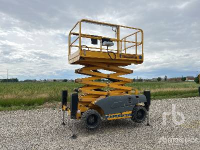 HAULOTTE COMPACT 12DX - Plataforma de tijeras: foto 1 HAULOTTE COMPACT 12DX - Plataforma de tijeras: foto 1