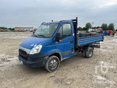 IVECO DAILY 35C11 (Inoperable) - Camión volquete: foto 2 IVECO DAILY 35C11 (Inoperable) - Camión volquete: foto 2