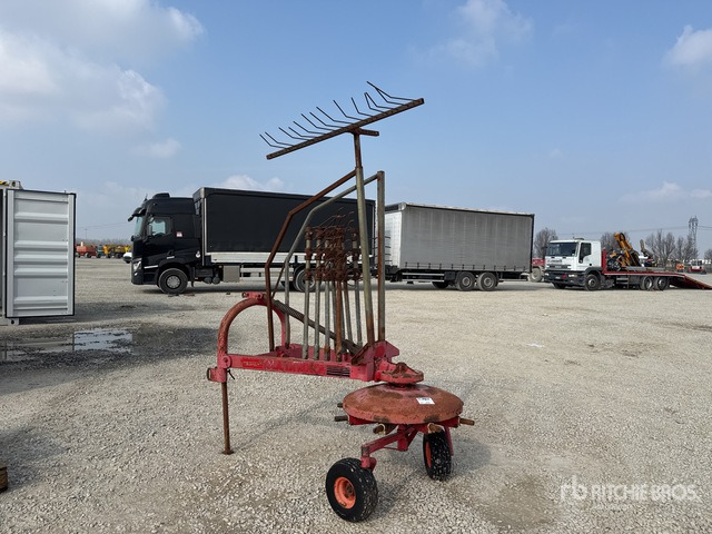 Ima La Rocca Hay Rake - Henificadora: foto 1 Ima La Rocca Hay Rake - Henificadora: foto 1