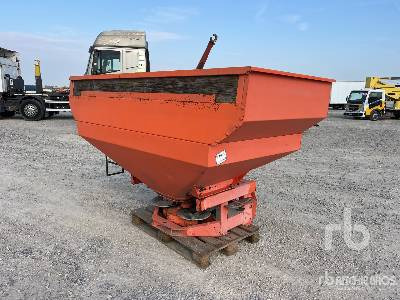 KUHN MDS 921 - Esparcidor de fertilizantes: foto 1 KUHN MDS 921 - Esparcidor de fertilizantes: foto 1