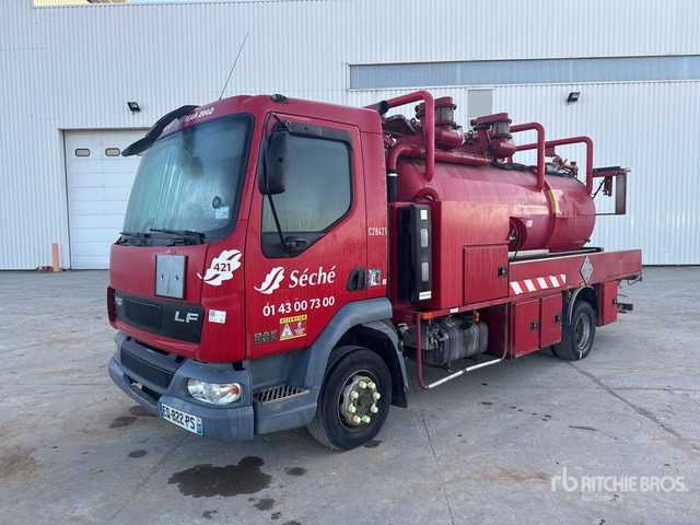 2002 DAF LF 45.180 2002 Huber on 4x2 Vacuum Excavator Truck - Limpieza de alcantarillado: foto 1 2002 DAF LF 45.180 2002 Huber on 4x2 Vacuum Excavator Truck - Limpieza de alcantarillado: foto 1