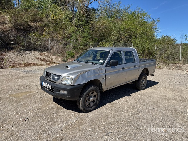 2006 Mitsubishi L200 4x4 Dual Cab Pickup - Pick-up: foto 1 2006 Mitsubishi L200 4x4 Dual Cab Pickup - Pick-up: foto 1