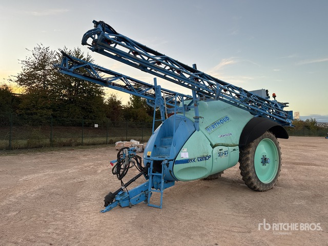 2008 Berthoud Tenor 35-37 28 m High Clearance Pulverisate ... Pull-Type Sprayer - Pulverizador arrastrado: foto 1 2008 Berthoud Tenor 35-37 28 m High Clearance Pulverisate ... Pull-Type Sprayer - Pulverizador arrastrado: foto 1