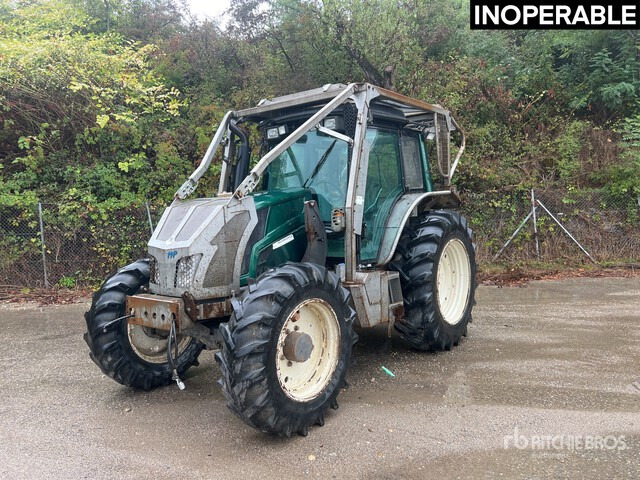 2013 Valtra N143 4x4 Tracteur Forestier (Inoperable) 4WD Tractor - Tractor: foto 2 2013 Valtra N143 4x4 Tracteur Forestier (Inoperable) 4WD Tractor - Tractor: foto 2