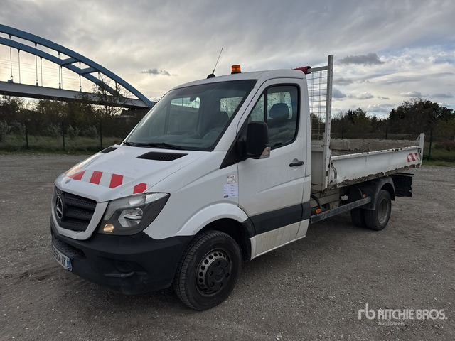 2016 Mercedes-Benz Sprinter 516 CDI 4x2 Camion Benne Dump Truck: Light Duty - Camión volquete: foto 1 2016 Mercedes-Benz Sprinter 516 CDI 4x2 Camion Benne Dump Truck: Light Duty - Camión volquete: foto 1