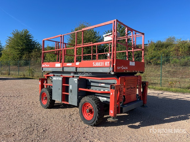 2017 Skyjack SJ8831 4x4 Nacelle Ciseaux 12 m (Inope ... Scissor Lift - Plataforma de tijeras: foto 3 2017 Skyjack SJ8831 4x4 Nacelle Ciseaux 12 m (Inope ... Scissor Lift - Plataforma de tijeras: foto 3