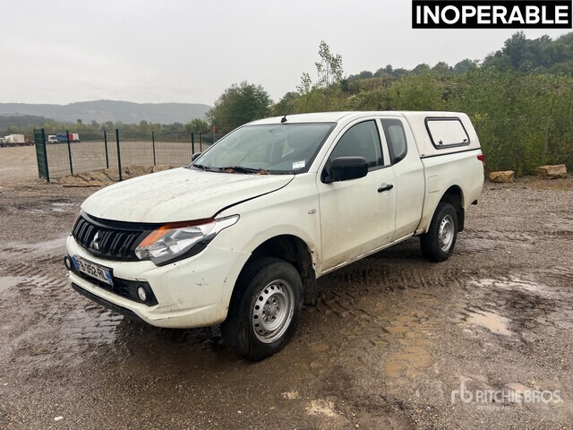 2018 Mitsubishi L200 4x4 Extended Cab (Inoperable) Pickup - Pick-up: foto 1 2018 Mitsubishi L200 4x4 Extended Cab (Inoperable) Pickup - Pick-up: foto 1