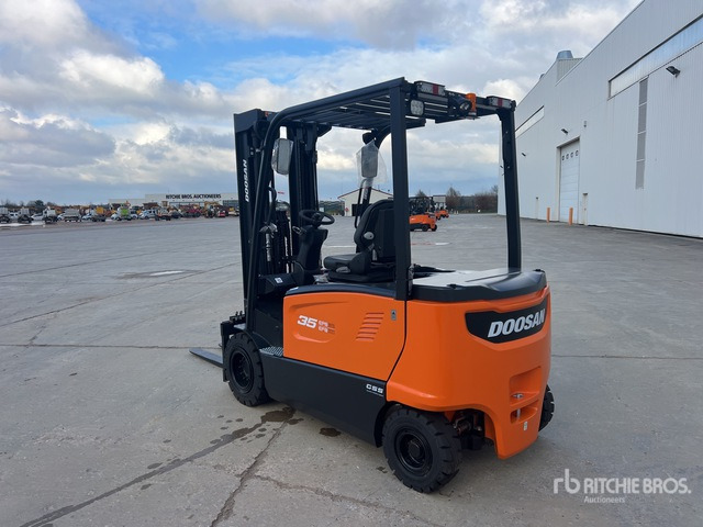 2023 Doosan B35X-7 PLUS 3500 kg Chariot Elevateur Elect ... Electric Forklift - Carretilla elevadora eléctrica: foto 4 2023 Doosan B35X-7 PLUS 3500 kg Chariot Elevateur Elect ... Electric Forklift - Carretilla elevadora eléctrica: foto 4