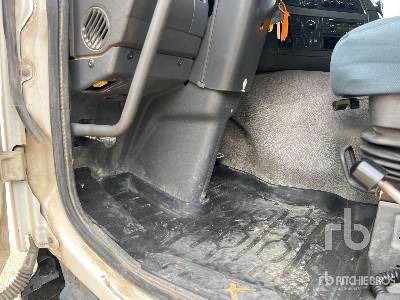 Cabeza tractora VOLVO FMX410 4x2 Tracteur Routier Avec Couchette: foto 14