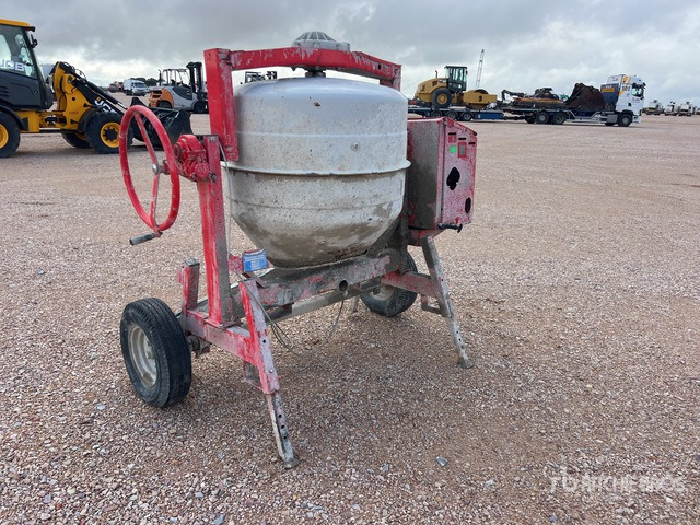Imer Portable Concrete Mixer - Hormigonera: foto 1 Imer Portable Concrete Mixer - Hormigonera: foto 1