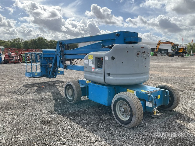2013 Genie Z45/25J 2WD Dual Fuel Articulating Boom Lift - Plataforma articulada: foto 3 2013 Genie Z45/25J 2WD Dual Fuel Articulating Boom Lift - Plataforma articulada: foto 3