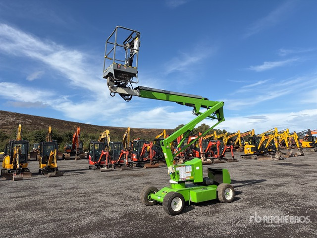 2013 Nifty-Lift HR12NDE 2WD Hybrid Articulating Boom Lift - Plataforma articulada: foto 1 2013 Nifty-Lift HR12NDE 2WD Hybrid Articulating Boom Lift - Plataforma articulada: foto 1