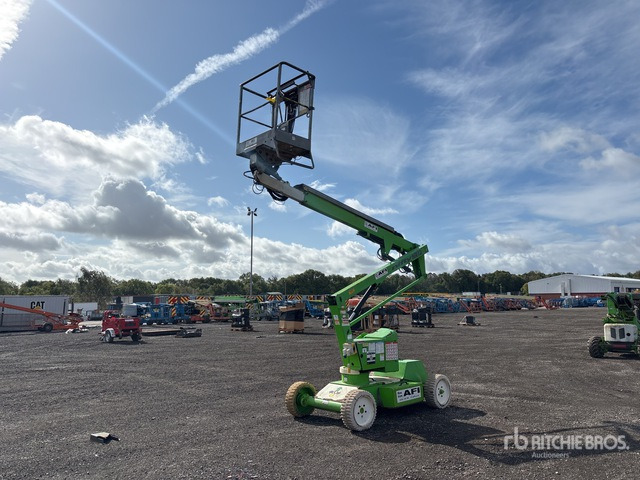 2013 Nifty-Lift HR12NDE 2WD Hybrid Articulating Boom Lift - Plataforma articulada: foto 2 2013 Nifty-Lift HR12NDE 2WD Hybrid Articulating Boom Lift - Plataforma articulada: foto 2
