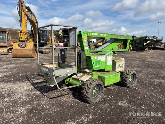2014 Nifty-Lift HR12D 4WD Hybrid Articulating Boom Lift - Plataforma articulada: foto 4 2014 Nifty-Lift HR12D 4WD Hybrid Articulating Boom Lift - Plataforma articulada: foto 4