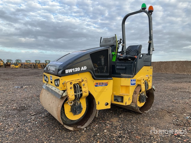 2015 Bomag 120AD-5 Double Drum Roller - Rodillo: foto 1 2015 Bomag 120AD-5 Double Drum Roller - Rodillo: foto 1