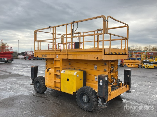 2015 Haulotte H18SX 4x4 Diesel Scissor Lift - Plataforma de tijeras: foto 4 2015 Haulotte H18SX 4x4 Diesel Scissor Lift - Plataforma de tijeras: foto 4