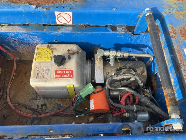 2016 Power Tower Nano Vertical Mast Lift - Plataforma de mástil vertical: foto 5 2016 Power Tower Nano Vertical Mast Lift - Plataforma de mástil vertical: foto 5