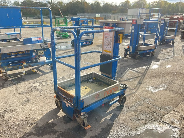 2017 Power Tower Nano Vertical Mast Lift - Plataforma de mástil vertical: foto 2 2017 Power Tower Nano Vertical Mast Lift - Plataforma de mástil vertical: foto 2