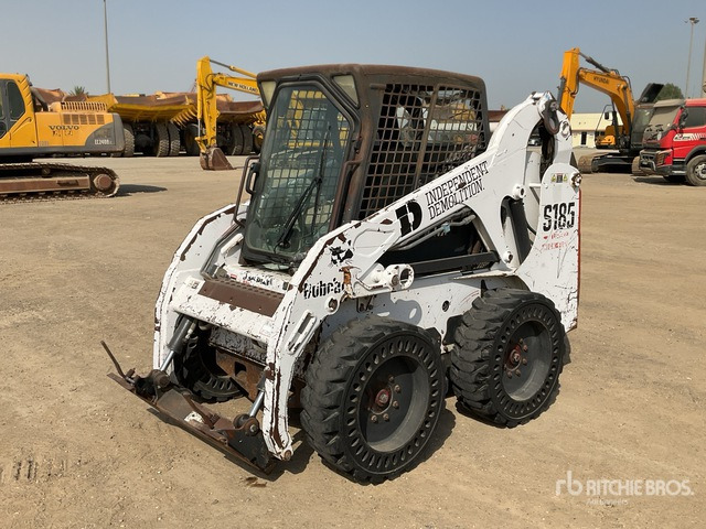 2004 Bobcat S185 - Minicargadora: foto 2 2004 Bobcat S185 - Minicargadora: foto 2