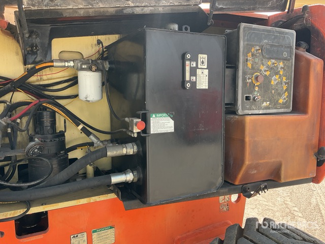 2005 JLG 800AJ 4WD Diesel Articulating Boom Lift - Plataforma articulada: foto 5 2005 JLG 800AJ 4WD Diesel Articulating Boom Lift - Plataforma articulada: foto 5