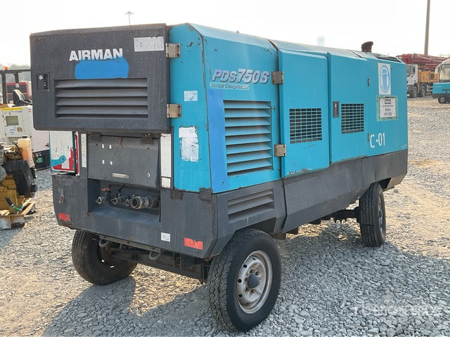 2011 Airman PDS750S Mobile Air Compressor - Compresor de aire: foto 3 2011 Airman PDS750S Mobile Air Compressor - Compresor de aire: foto 3