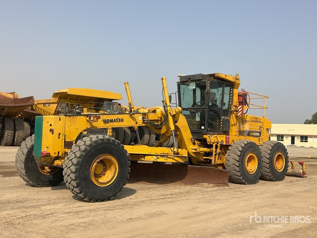 2011 Komatsu GD825A-2 - Grader: foto 2 2011 Komatsu GD825A-2 - Grader: foto 2