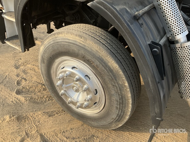 Camión chasis 2017 TATA LPT 1618 4x2 Cab and Chassis: foto 6