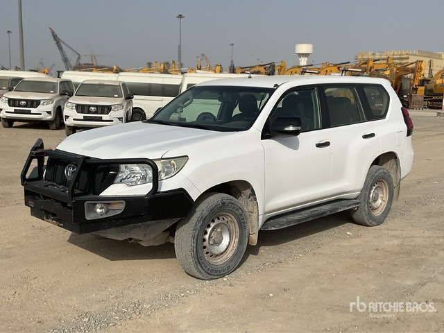 2018 Toyota Prado TX 150L 4x4 SUV - SUV/ Todoterreno: foto 2 2018 Toyota Prado TX 150L 4x4 SUV - SUV/ Todoterreno: foto 2