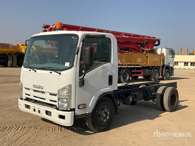 2020 Isuzu Reward NP 4x2 Cab and Chassis - Camión chasis: foto 2 2020 Isuzu Reward NP 4x2 Cab and Chassis - Camión chasis: foto 2