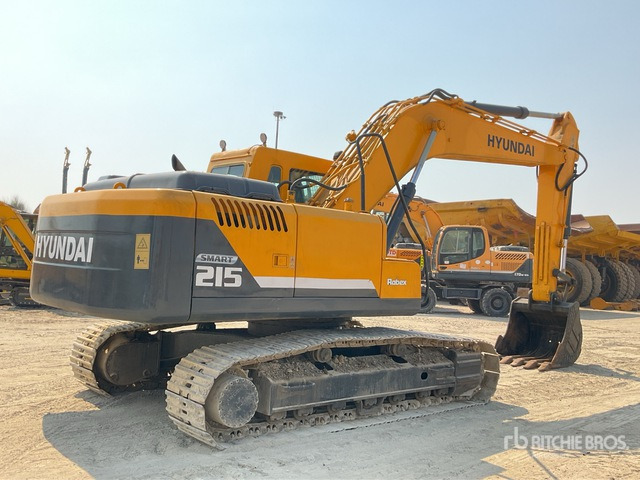 2022 Hyundai Smart 215 - Excavadora de cadenas: foto 3 2022 Hyundai Smart 215 - Excavadora de cadenas: foto 3