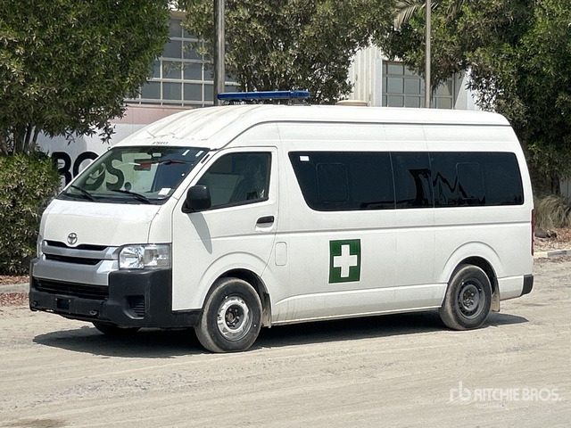 2022 Toyota Hiace High Roof 4x2 Ambulance - Ambulancia: foto 2 2022 Toyota Hiace High Roof 4x2 Ambulance - Ambulancia: foto 2