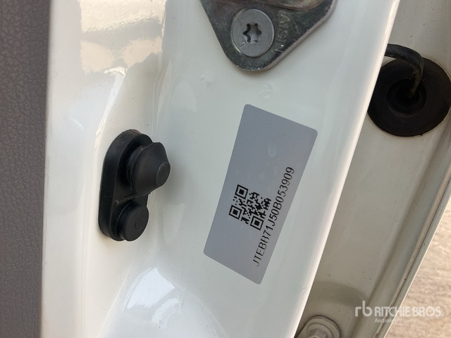 2023 Toyota Land Cruiser 79L 4x4 Crew Cab Pickup - Pick-up: foto 4 2023 Toyota Land Cruiser 79L 4x4 Crew Cab Pickup - Pick-up: foto 4