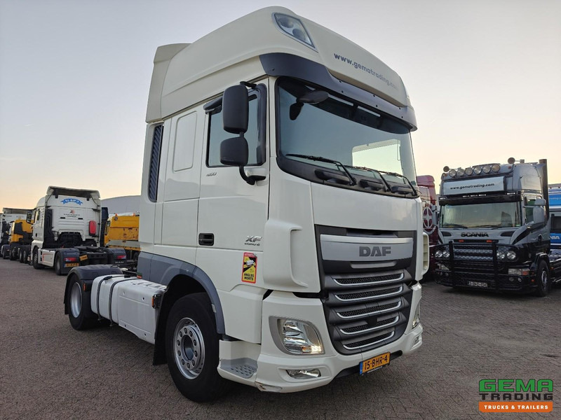 DAF XF 460 FT 4x2 Superspacecab Euro6C - Dubbele tanks - Rema - Cabeza tractora: foto 2 DAF XF 460 FT 4x2 Superspacecab Euro6C - Dubbele tanks - Rema - Cabeza tractora: foto 2