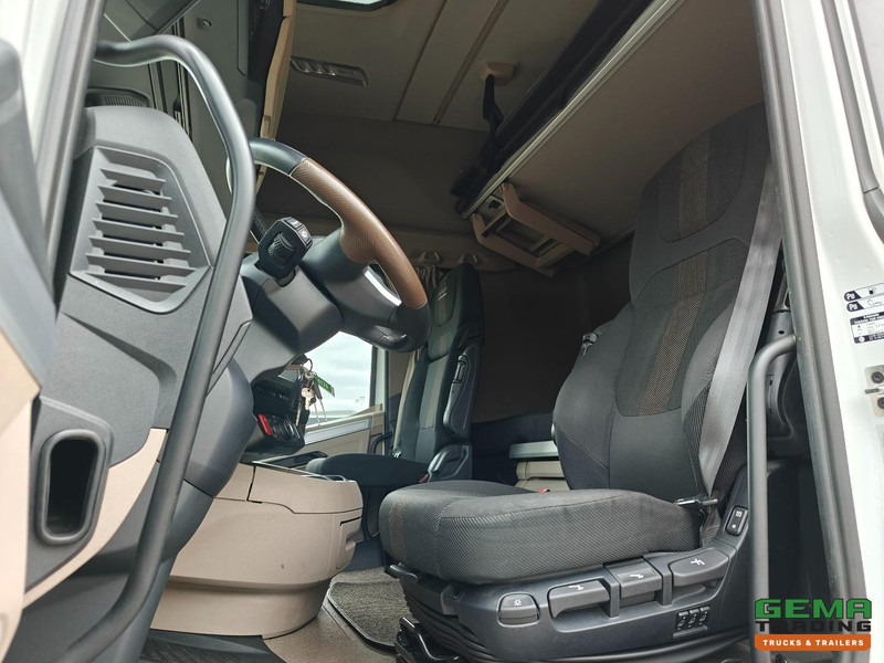 DAF XG+ 480 FT 4x2 Euro6E - MEGA/Lowdeck - Retarder - Dubbele tanks - MirrorCam - 320.000KM - Cabeza tractora: foto 5 DAF XG+ 480 FT 4x2 Euro6E - MEGA/Lowdeck - Retarder - Dubbele tanks - MirrorCam - 320.000KM - Cabeza tractora: foto 5