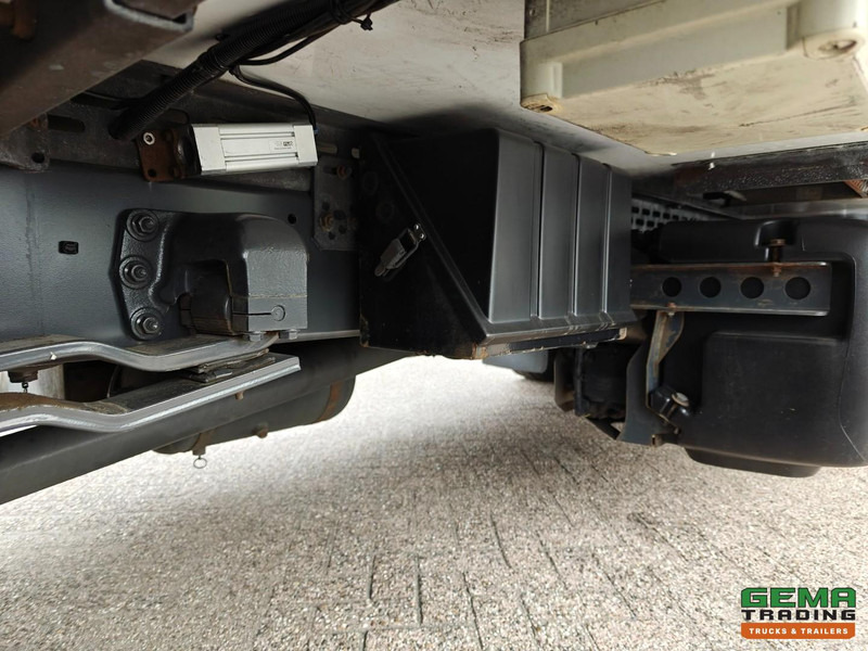 Leasing de DAF LF 210 FA 4x2 Dagcab Euro6A - Koel/Vriesbak 5.5M + Carrier Supra 550 + Laadklep 2000KG - 173.000KM! DAF LF 210 FA 4x2 Dagcab Euro6A - Koel/Vriesbak 5.5M + Carrier Supra 550 + Laadklep 2000KG - 173.000KM!: foto 20 Leasing de DAF LF 210 FA 4x2 Dagcab Euro6A - Koel/Vriesbak 5.5M + Carrier Supra 550 + Laadklep 2000KG - 173.000KM! DAF LF 210 FA 4x2 Dagcab Euro6A - Koel/Vriesbak 5.5M + Carrier Supra 550 + Laadklep 2000KG - 173.000KM!: foto 20