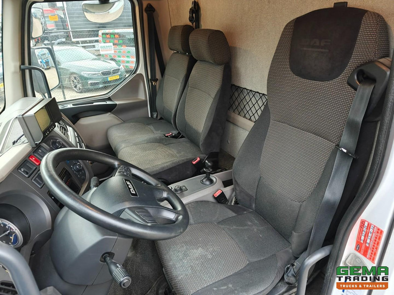 Leasing de DAF LF 210 FA 4x2 Dagcab Euro6A - Koel/Vriesbak 5.5M + Carrier Supra 550 + Laadklep 2000KG - 173.000KM! DAF LF 210 FA 4x2 Dagcab Euro6A - Koel/Vriesbak 5.5M + Carrier Supra 550 + Laadklep 2000KG - 173.000KM!: foto 7 Leasing de DAF LF 210 FA 4x2 Dagcab Euro6A - Koel/Vriesbak 5.5M + Carrier Supra 550 + Laadklep 2000KG - 173.000KM! DAF LF 210 FA 4x2 Dagcab Euro6A - Koel/Vriesbak 5.5M + Carrier Supra 550 + Laadklep 2000KG - 173.000KM!: foto 7