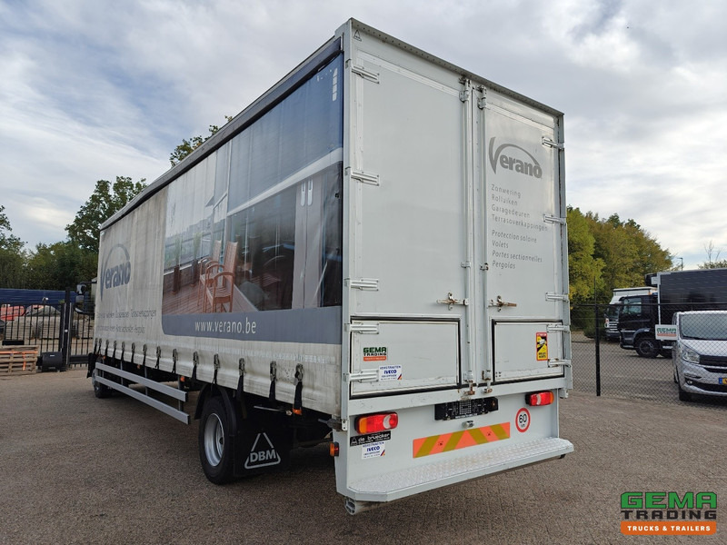 Iveco Eurocargo 120E22 Dagcab Euro5 - 6CIL - Handgeschakeld - Schuifzeilenbak 8.6m - Volledig Bladgeveerd - SMARTTacho V2 - Camión lona: foto 3 Iveco Eurocargo 120E22 Dagcab Euro5 - 6CIL - Handgeschakeld - Schuifzeilenbak 8.6m - Volledig Bladgeveerd - SMARTTacho V2 - Camión lona: foto 3