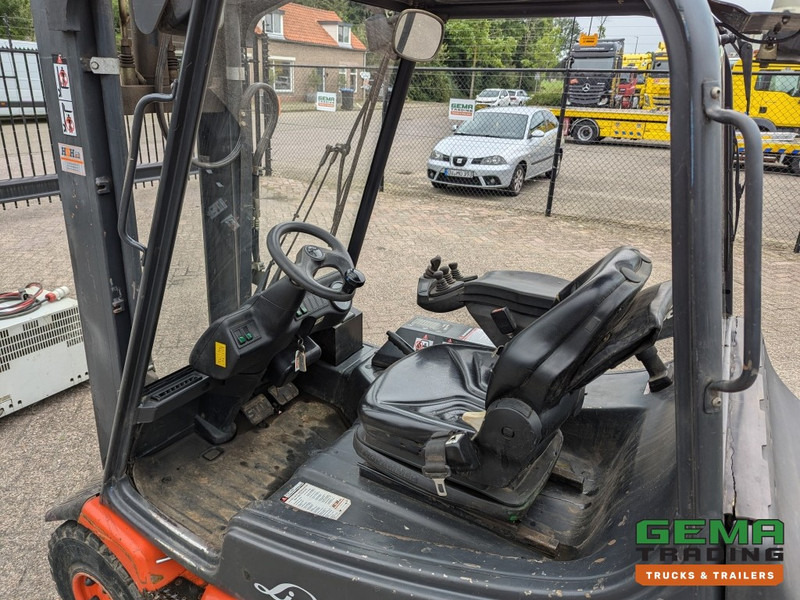 Linde E30 02 - 4058 uur - Duplex Mast - Volrubber Banden - Eurotron 80V-80A Oplader (M34) - Carretilla elevadora eléctrica: foto 5 Linde E30 02 - 4058 uur - Duplex Mast - Volrubber Banden - Eurotron 80V-80A Oplader (M34) - Carretilla elevadora eléctrica: foto 5