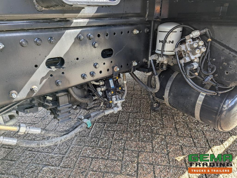 Camión portavehículos MAN TGS 26.360 6X4H-2 BL HydroDrive - Oprijwagen - Hydr. Ramp 4.2M - NewLike 24.000KM! (V801): foto 19 Camión portavehículos MAN TGS 26.360 6X4H-2 BL HydroDrive - Oprijwagen - Hydr. Ramp 4.2M - NewLike 24.000KM! (V801): foto 19