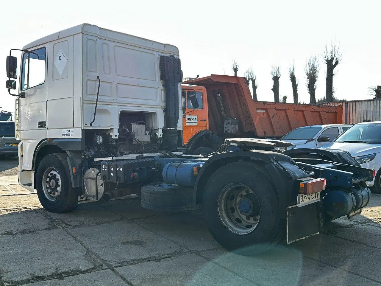 DAF XF 95.380 4X2 Tractor-unit Spring/Air ZF Manual DAF XF 95.380 4X2 Tractor-unit Spring/Air ZF Manual - Cabeza tractora: foto 3 DAF XF 95.380 4X2 Tractor-unit Spring/Air ZF Manual DAF XF 95.380 4X2 Tractor-unit Spring/Air ZF Manual - Cabeza tractora: foto 3
