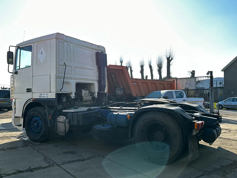 DAF XF 95.380 4X2 Tractor-unit Spring/Air ZF Manual Euro2 PTO - Cabeza tractora: foto 3 DAF XF 95.380 4X2 Tractor-unit Spring/Air ZF Manual Euro2 PTO - Cabeza tractora: foto 3