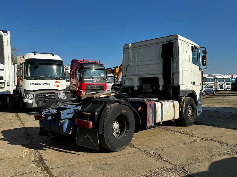 DAF XF 95.380 4X2 Tractor-unit Spring/Air ZF Manual Euro2 PTO - Cabeza tractora: foto 4 DAF XF 95.380 4X2 Tractor-unit Spring/Air ZF Manual Euro2 PTO - Cabeza tractora: foto 4