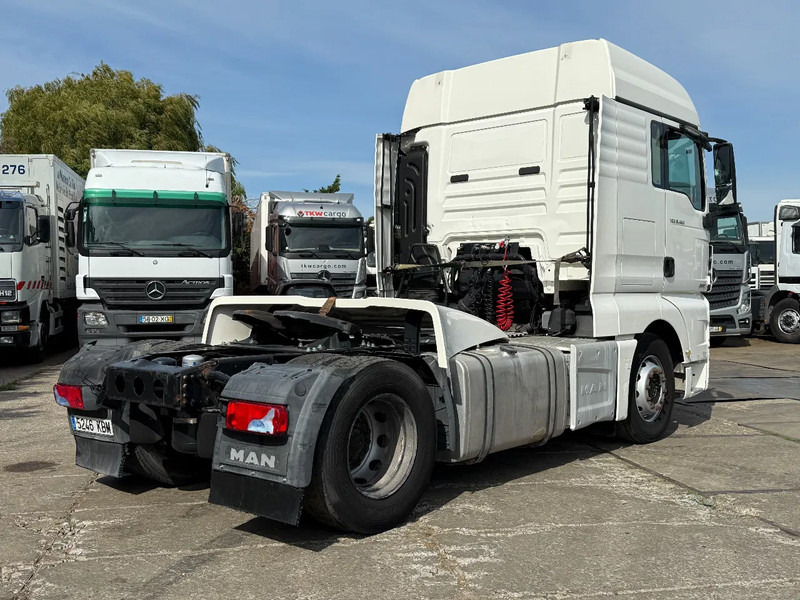 MAN TGX 18.460 4X2 ENGINE DEFECT Tractor-unit Spring/Air Retarder - Cabeza tractora: foto 4 MAN TGX 18.460 4X2 ENGINE DEFECT Tractor-unit Spring/Air Retarder - Cabeza tractora: foto 4