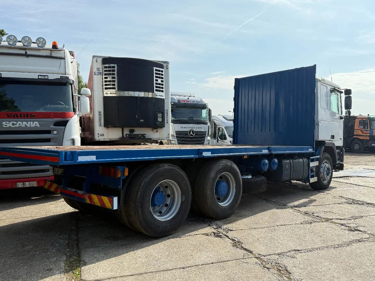 DAF 95.360 ATI 6X2 Chassis ZF Manual Gearbox - Camión caja abierta: foto 4 DAF 95.360 ATI 6X2 Chassis ZF Manual Gearbox - Camión caja abierta: foto 4