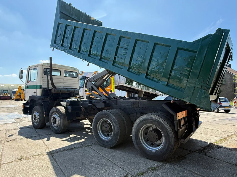 MAN 35.372 8X4 Tipper Spring/Spring ZF Manual Gear EURO2 - Camión volquete: foto 3 MAN 35.372 8X4 Tipper Spring/Spring ZF Manual Gear EURO2 - Camión volquete: foto 3