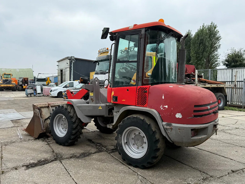 Volvo L30 WHEELLOADER OPEN BUCKET QUICK COUPLER - Cargadora de ruedas: foto 3 Volvo L30 WHEELLOADER OPEN BUCKET QUICK COUPLER - Cargadora de ruedas: foto 3
