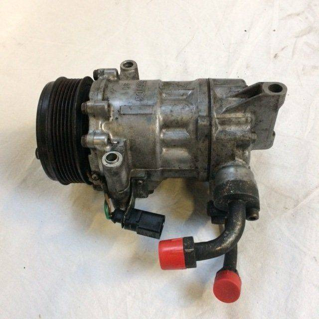 A/C Compressor with electro-magnetic coupling - Compresor de aire acondicionado para Equipo de manutención: foto 3 A/C Compressor with electro-magnetic coupling - Compresor de aire acondicionado para Equipo de manutención: foto 3